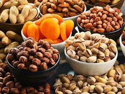 قیمت آجیل و شیرینی شب یلدا چند؟ | می‌کوشیم شیرینی گران نشود