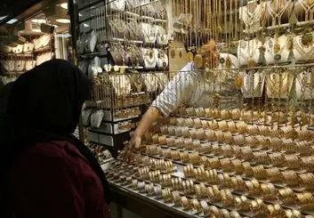لزوم دریافت ۹درصد مالیات بر ارزش افزوده برای طلافروشان از امروز (۱۳ آذر)