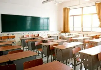 رفتن دانش آموزان به کلاس‌های حضوری اختیاری شد