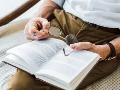 سن شروع پیرچشمی در چند سالگی است؟