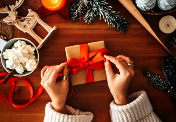 کادو کریسمس چی بخریم؟ ایده‌های عالی برای هدیه روز کریسمس