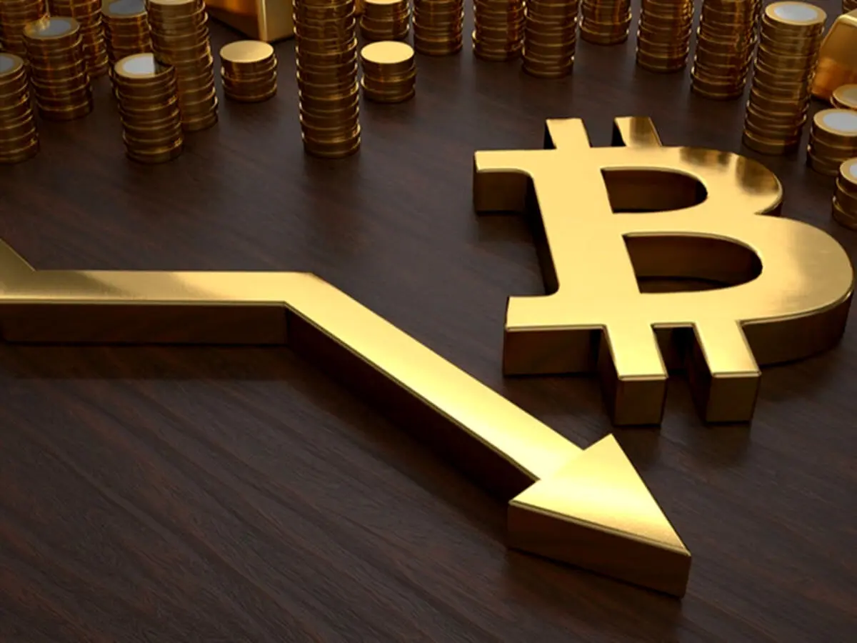هشدار احتمال ریزش بیشتر بیت کوین در سال 2022