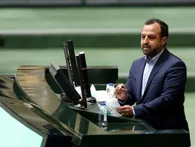 ۵۰ امضا برای استیضاح وزیر اقتصاد دولت سیزدهم تا کنون | خاندوزی فقط نظاره‌گر اوضاع اقتصادی است