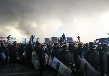 افزایش قیمت سوخت، کار دولت قزاقستان را یکسره کرد!