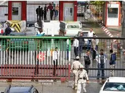 مرزهای زمینی ایران برای جلوگیری از گسترش امیکرون بسته شد