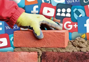 متن کامل طرح صیانت وزارت ارتباطات منتشر شد | حذف بند مسدودسازی خدمات پایه کاربردی