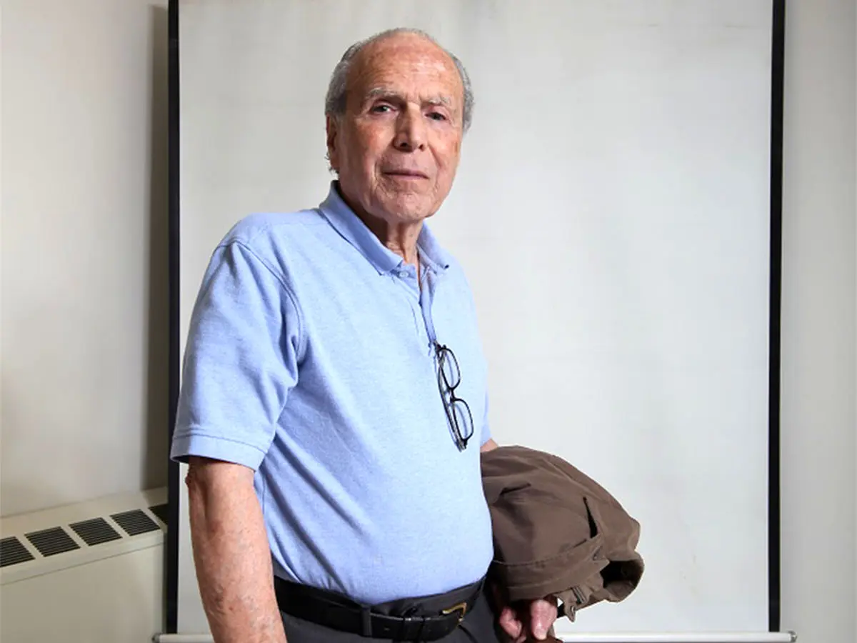 منوچهر آریان پور مترجم و فرهنگ‌نویس برجسته ایرانی درگذشت