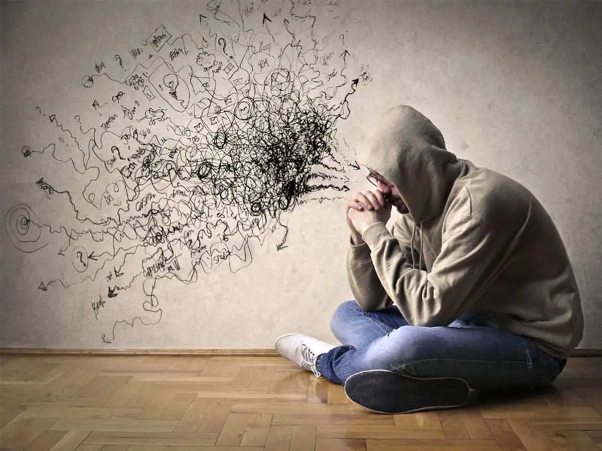 رهایی از افکار منفی با ۷ روش کاربردی و موثر
