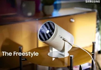 سامسونگ پروژکتور قابل حمل The Freestyle را معرفی کرد
