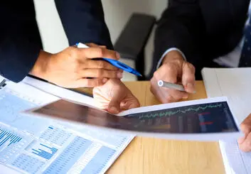 ۲ روش شکایت از کارگزاری بورس