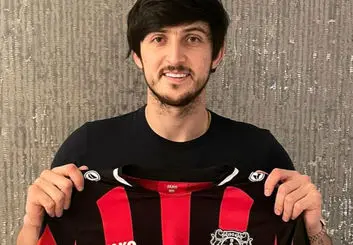 سردار آزمون به بایرلورکوزن پیوست