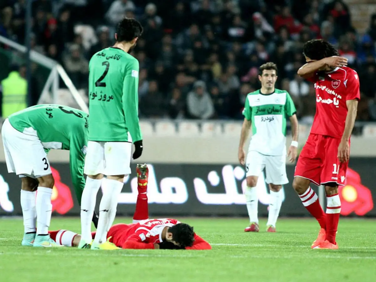 پخش زنده بازی پرسپولیس و ذوب آهن امروز (۲۷ دی)