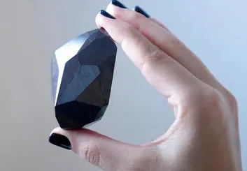 رونمایی از الماس 555.5 قیراطی انیگما در دبی