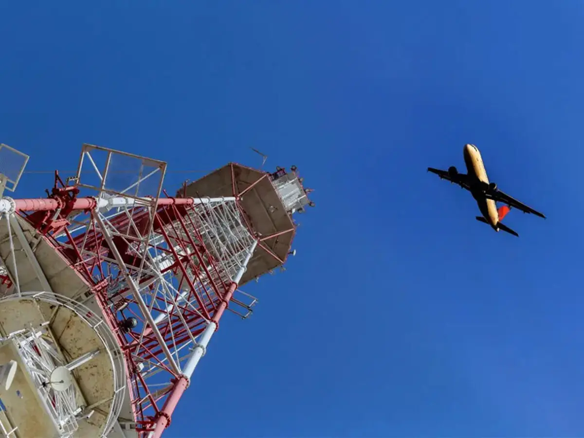 هشدار شرکت‌های هواپیمایی درباره خطرات اینترنت 5G