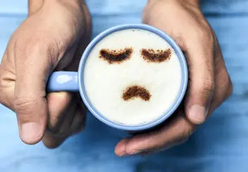 افسردگی فصلی چیست و چطور باید با آن مقابله کرد؟