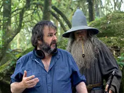 پیتر جکسون سومین میلیاردر سینما شد