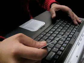 هشدار کلاهبرداری اینترنتی به بهانه خرید روز پدر