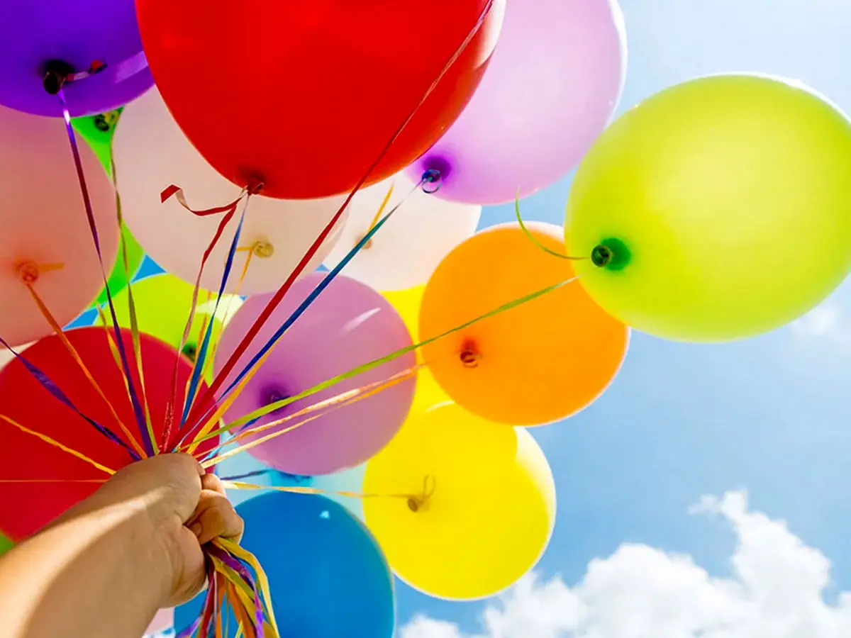 عرضه بادکنک های هلیومی و برف های شادی خطرناک در بازار