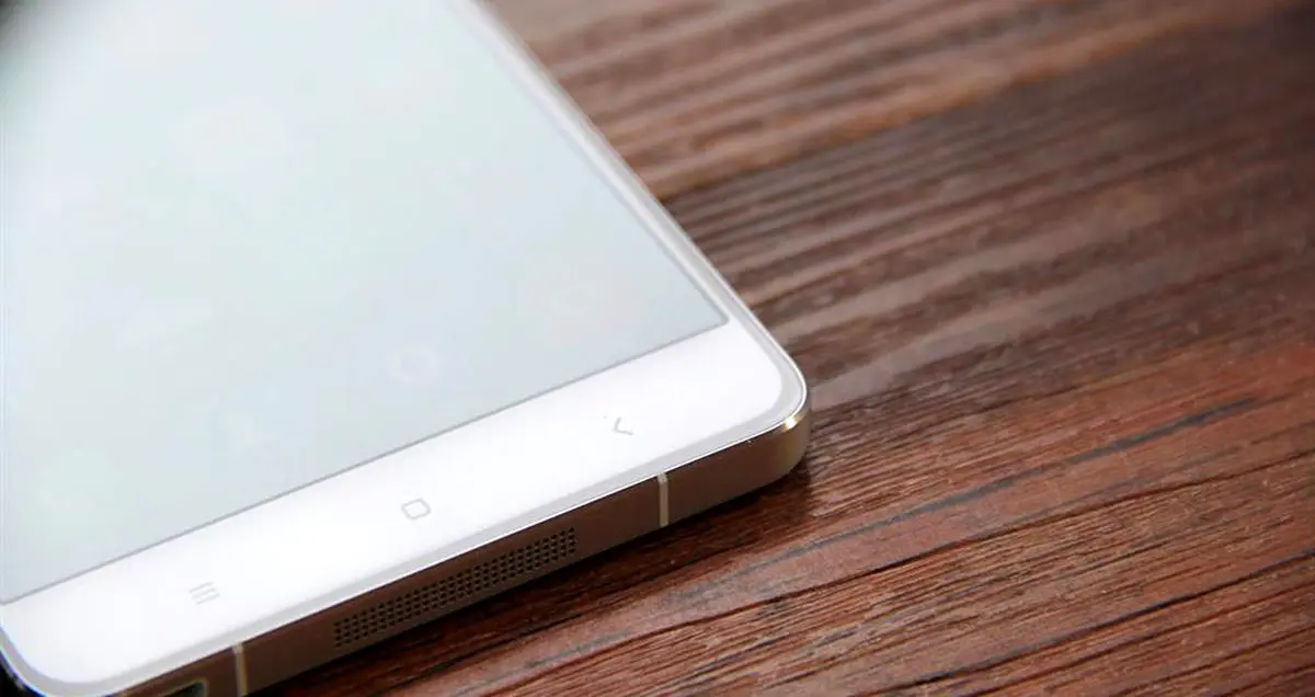 تایید رسمی تجهیز فبلت X Play 5 ویوو به رم 6 گیگابایت و تراشه اسنپدراگون 820