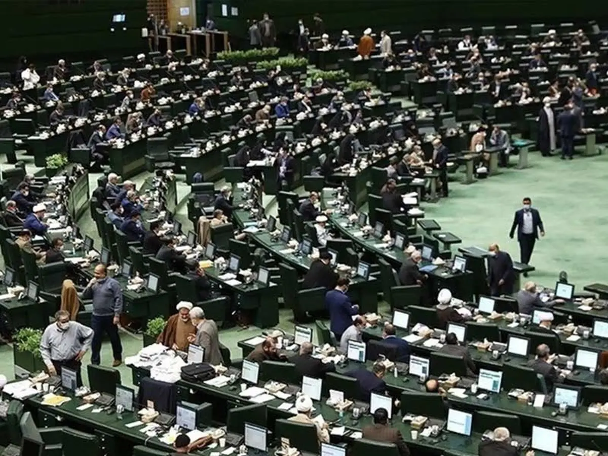۱۳۰ نماینده مجلس درخواست بازگشت طرح صیانت به صحن علنی را دادند