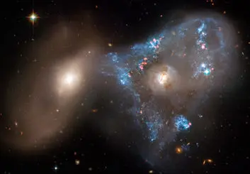 جدیدترین تصویر تلسکوپ فضایی هابل از برخورد کهکشان ها