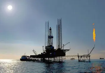 آمریکا باید به جای نفت روسیه، نفت ایران را به بازار برگرداند