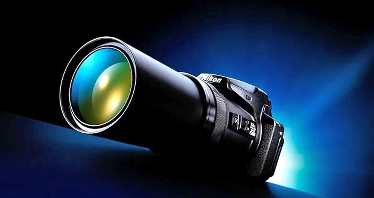 B700 نیکون خوش درخشید