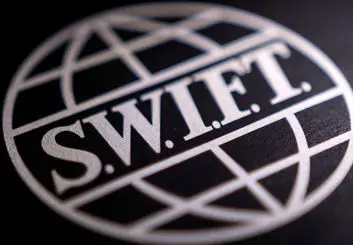 کمیسیون اروپا بانک‌های روسی را از شبکه سوئیفت حذف می‌کند