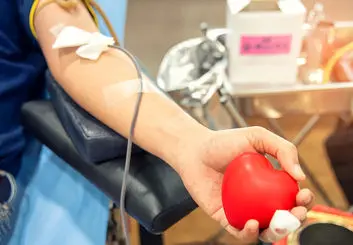 سهم اهدای خون زنان در کشور کمتر از ۱۰ درصد است