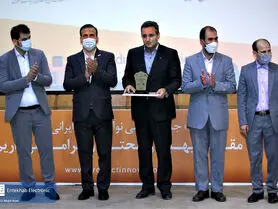 انتخاب الکترونیک موفق به دریافت تندیس زرین جایزه ملی نوآوری ایران شد