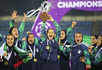 تیم ملی فوتبال دختران ایران قهرمان مسابقات کافا ۲۰۲۲ شد