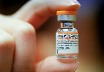 واکسن مدرنا هم درخواست مجوز دوز چهارم را داد