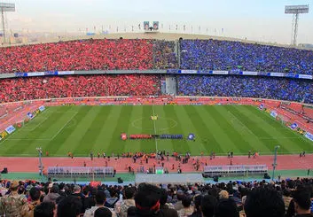 اتفاق عجیب در لیگ برتر | پرسپولیس بدون تماشاگر و استقلال با تماشاگر