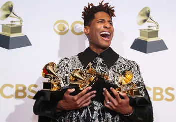 برندگان جایزه گرمی 2022 معرفی شدند