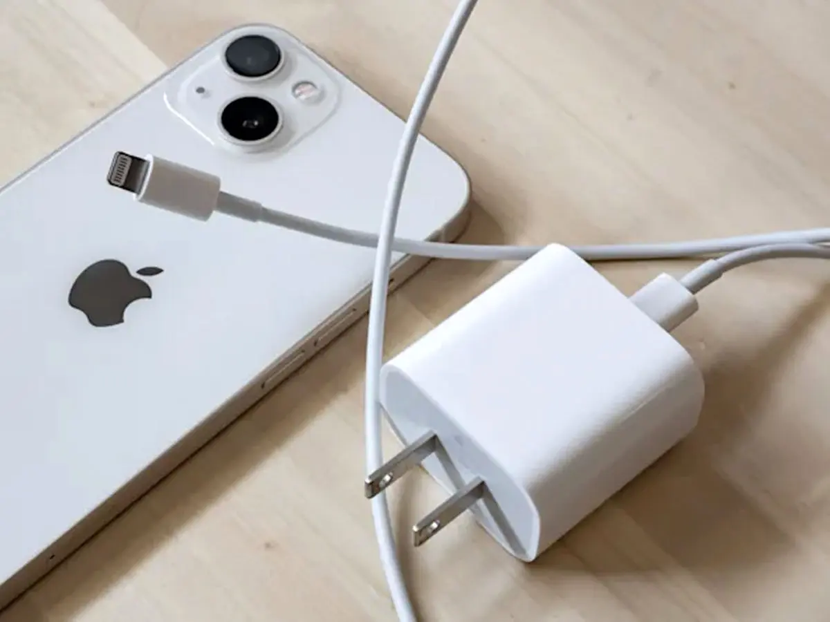 احتمال عرضه شارژر دوگانه اپل با قابلیت شارژ سریع