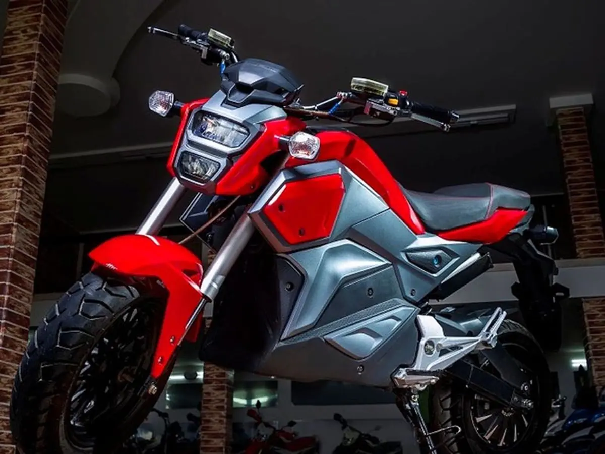 لزوم دریافت گواهینامه برای راندن موتورسیکلت برقی