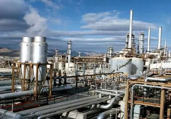 با دستور رئیسی احداث پتروشیمی میانکاله متوقف می‌شود؟