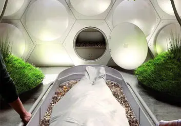 کمپوست انسانی و تبدیل سریع جنازه به خاک