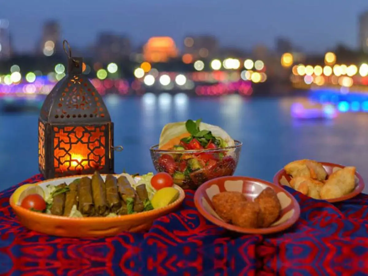 ۱۴ نکته مهم درباره تغذیه سالم در ماه مبارک رمضان