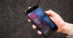 اپل کار را به کنگره کشید