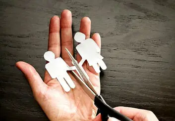 رکورد سن طلاق دهه هشتادی‌ها به ۱۵ سال رسید