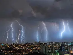 کنترل آب و هوا با استفاده از نظریه آشوب