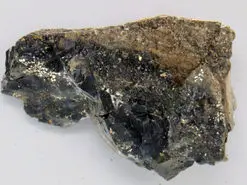 دمای داغ ترین سنگ روی زمین چقدر است؟