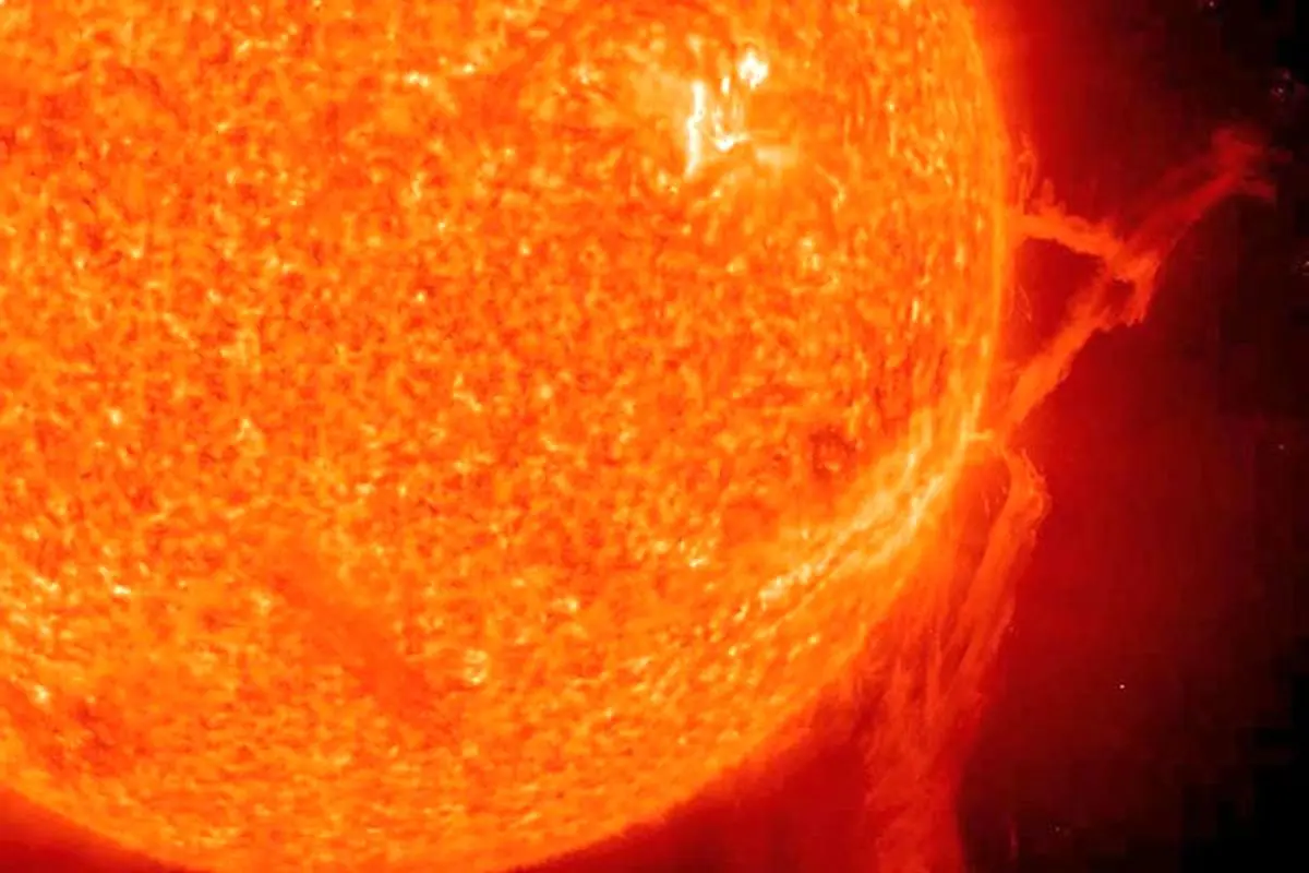 زلزله خورشیدی چیست؟