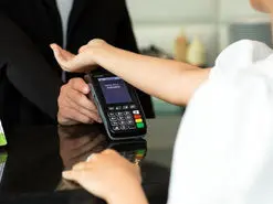 ساخت یک ایمپلنت زیر پوست به جای کارت بانکی