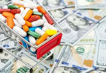 کاهش قیمت ۹۰ قلم دارو | بازگشت به قیمت شهریور ۱۴۰۰
