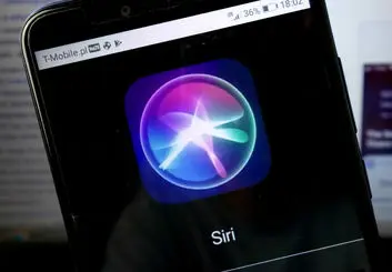 مکالمات جالب با سیری | سؤالات عجیب کاربران از سیری و پاسخ‌های بامزه!