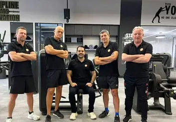 پلمب باشگاه لاکچری شمال تهران | پروانه‌های قانونی لازم اخذ نشده است