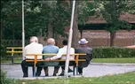 پرداخت حقوق فروردین بازنشستگان بر مبنای پارسال | حکم ابلاغ نشده است