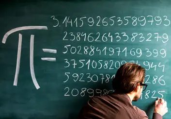 محاسبه عدد پی تا 100 تریلیون اعشار توسط کارمند اپل
